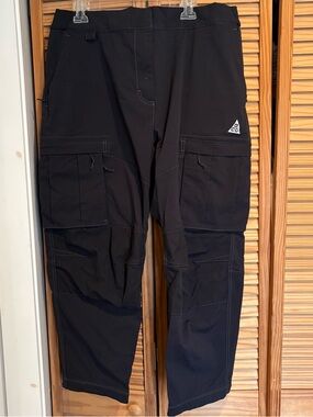 Nike ACG Smith Summit Men’s Black Cargo Pants XXL Gorpcore Outdoors Hiking